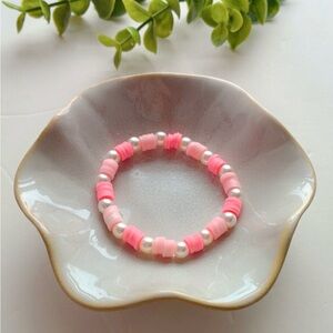 Pink Pearl Stretch Bracelet!